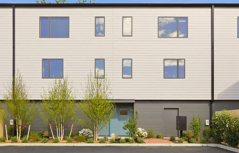 Mott & Chace lists eight unit Warren Row condo development